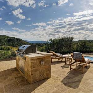 10-photo_51035614-2000x1333